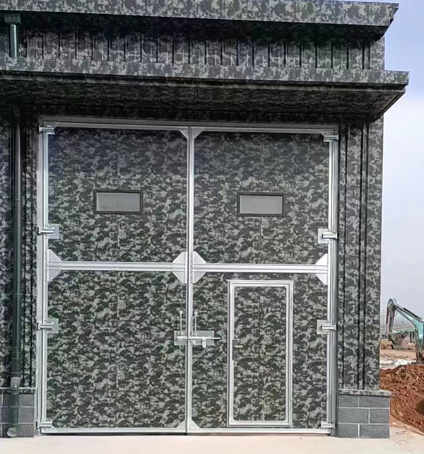 伊吾工业平开门