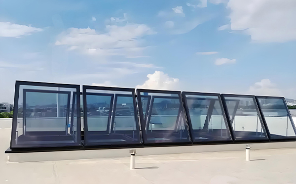 伊吾排烟窗有效面积计算方法与应用